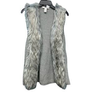 White House black market Gray Knitted Vest